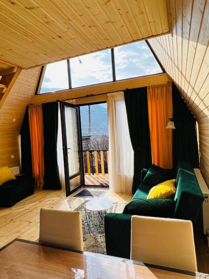 شقة Emotion Kazbegi المظهر الخارجي الصورة