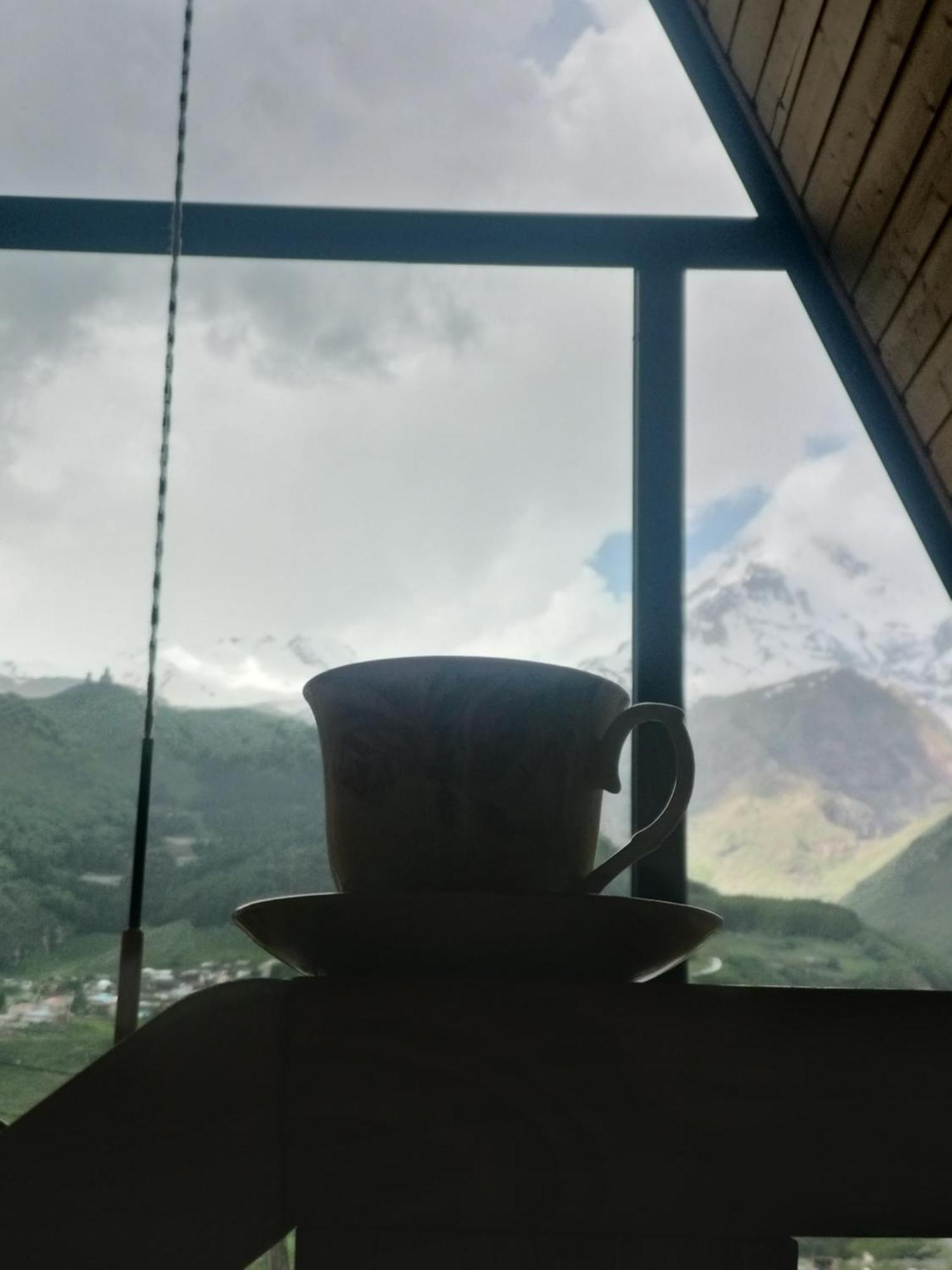شقة Emotion Kazbegi الغرفة الصورة